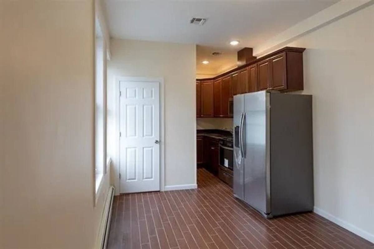 Apartment for rent at 815 13th St, Union City, NJ 07087