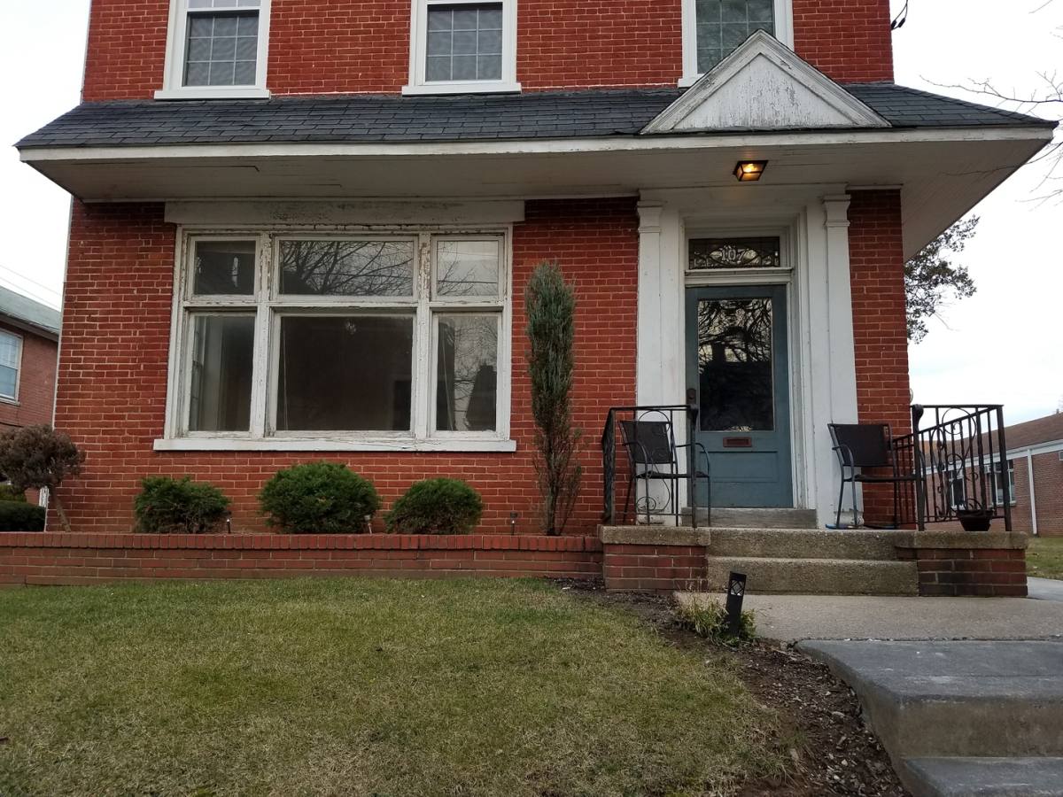 Apartment for rent at 107 S Broad St, Lititz, PA 17543