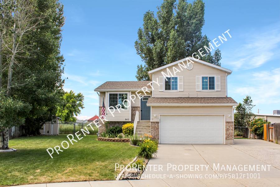 House for rent at 847 W 1875 N, Clearfield, UT 84015