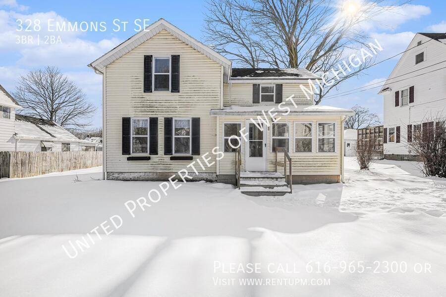 Apartment for rent at 328 Emmons St SE, Caledonia, MI 49316