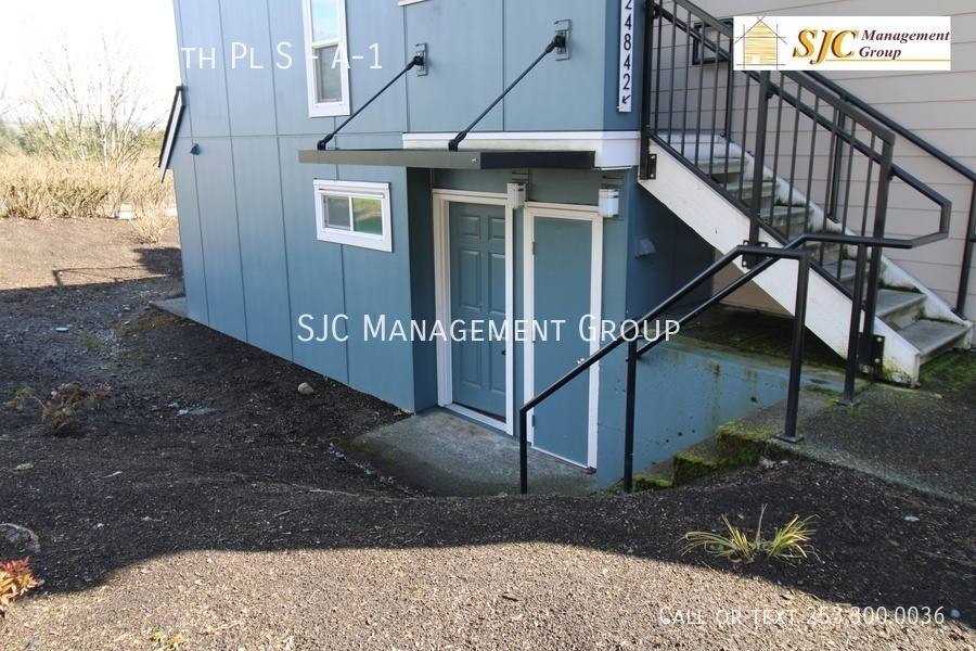 Condo for rent at 24842 45th Place S #A-1, Kent, WA 98032
