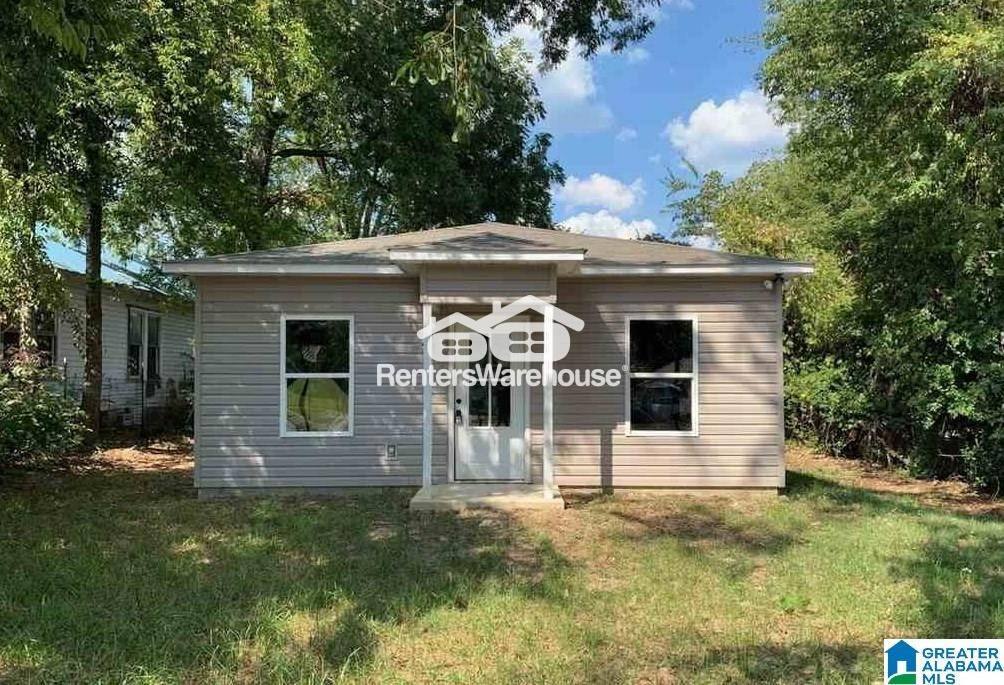 House for rent at 1329 Hill Ave, Gadsden, AL 35901
