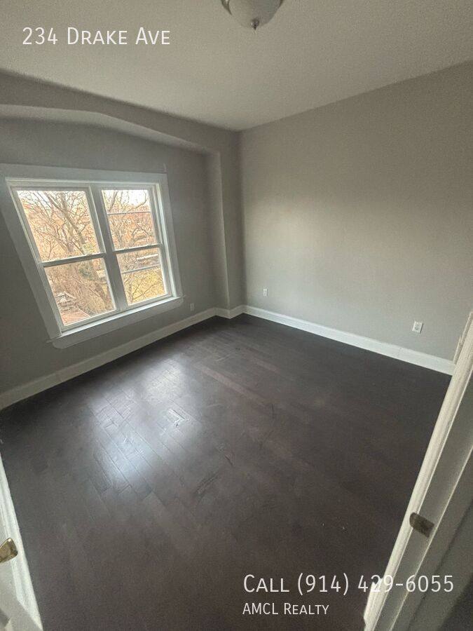 234 Drake Ave, New Rochelle, NY 10805