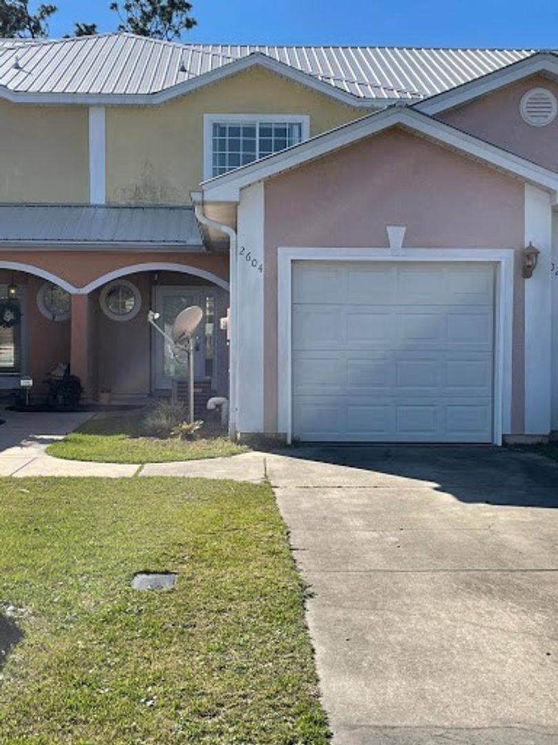 Townhouse for rent at 2604 Ravenwood Court, Lynn Haven, FL 32444