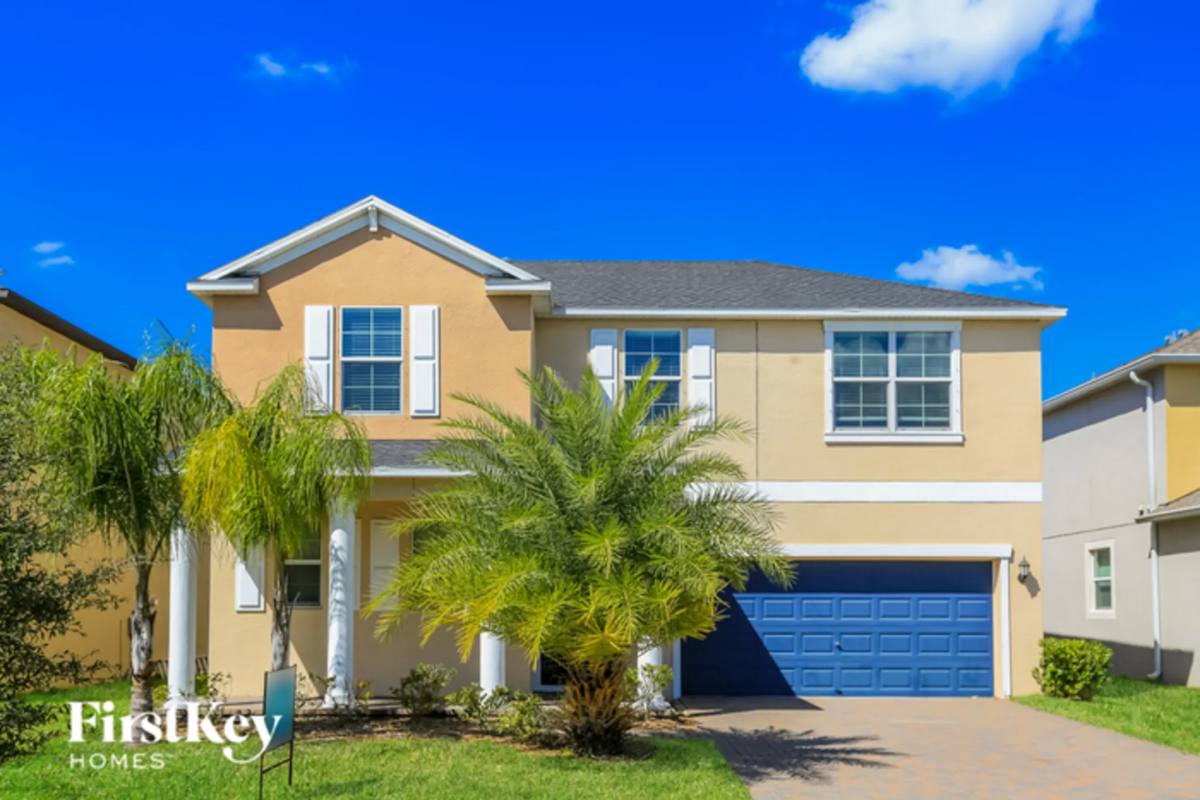 House for rent at 9905 Victory Gallop Loop, Sun City Center, FL 33573