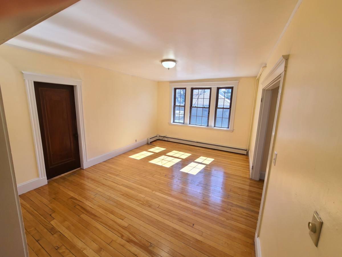 House for rent at 100 Madison Ave #3, Newtonville, MA 02460