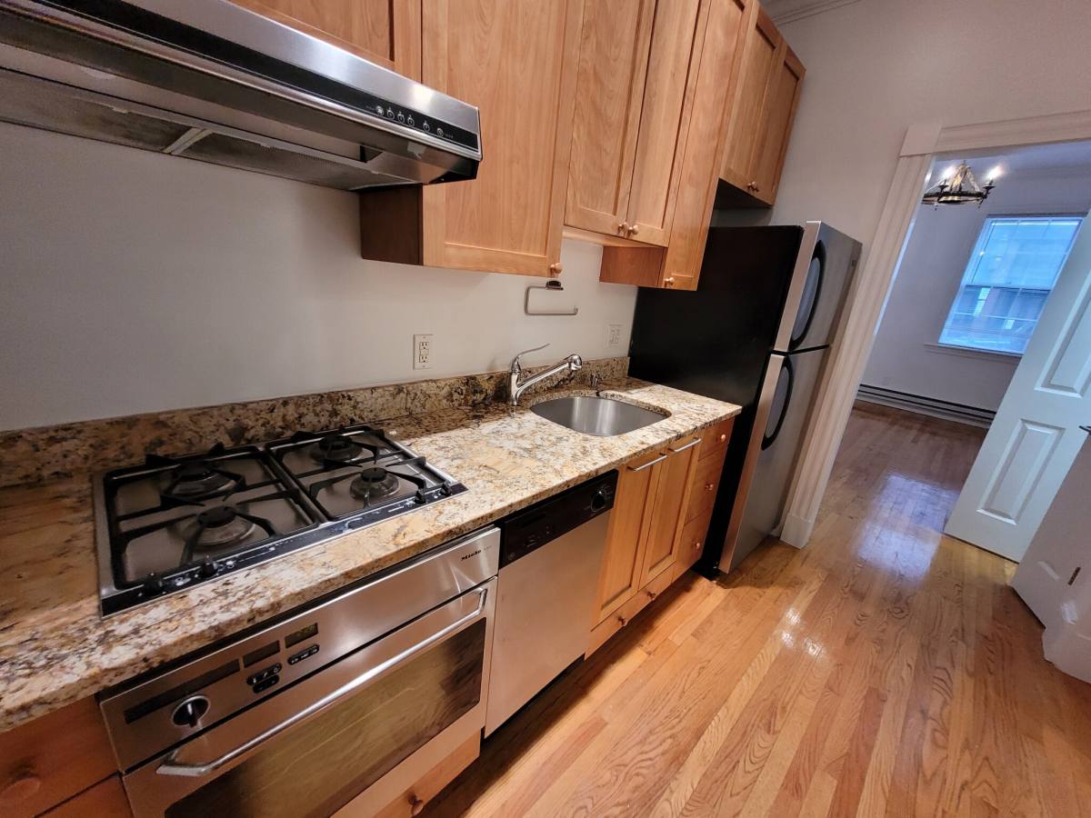 Apartment for rent at 88A W Cedar St #1, Boston, MA 02114
