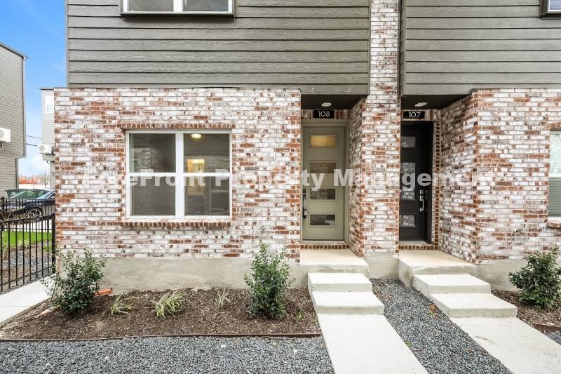 House for rent at 210 W Poplar St #108, San Antonio, TX 78212