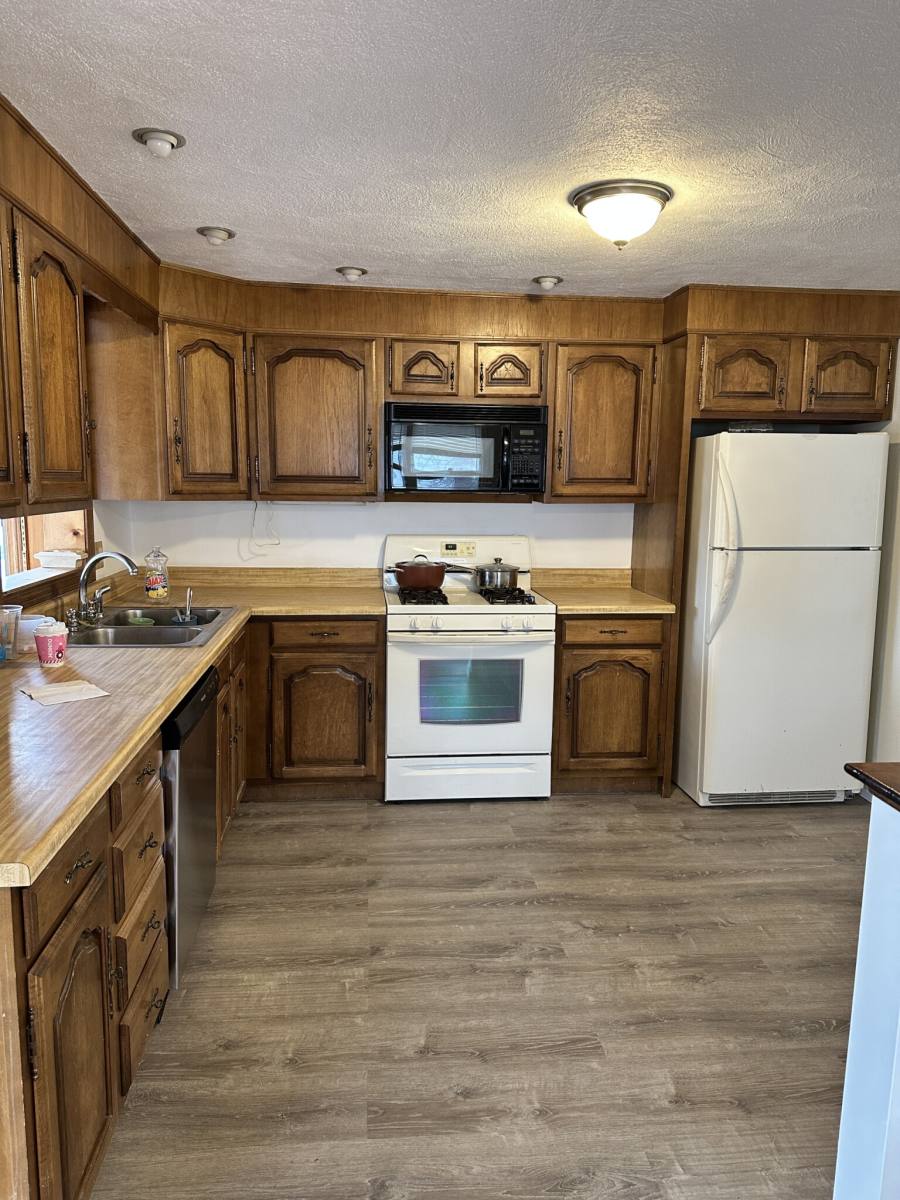 Apartment for rent at 7 Heritage Way, Burlington, MA 01803