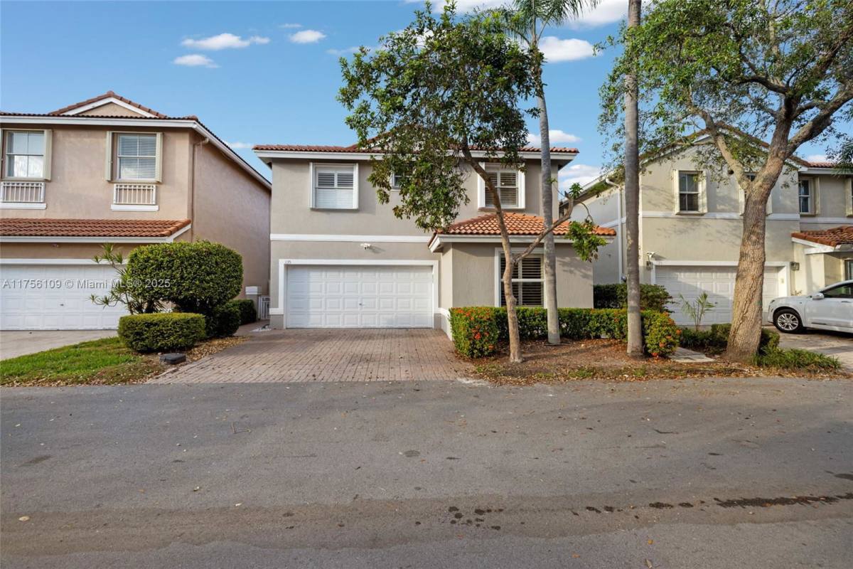 House for rent at 1135 Oysterwood St, Hollywood, FL 33019