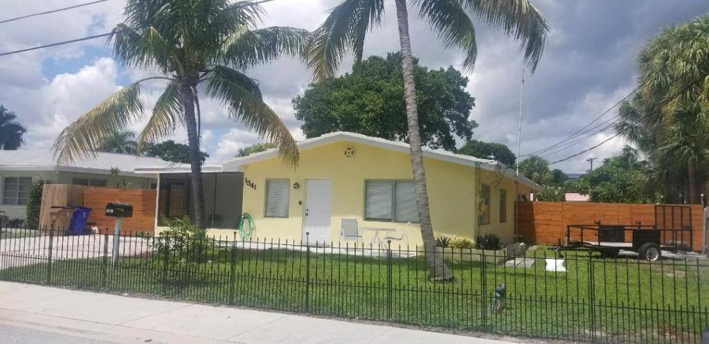 House for rent at 1341 SE 3rd St, Deerfield Beach, FL 33441