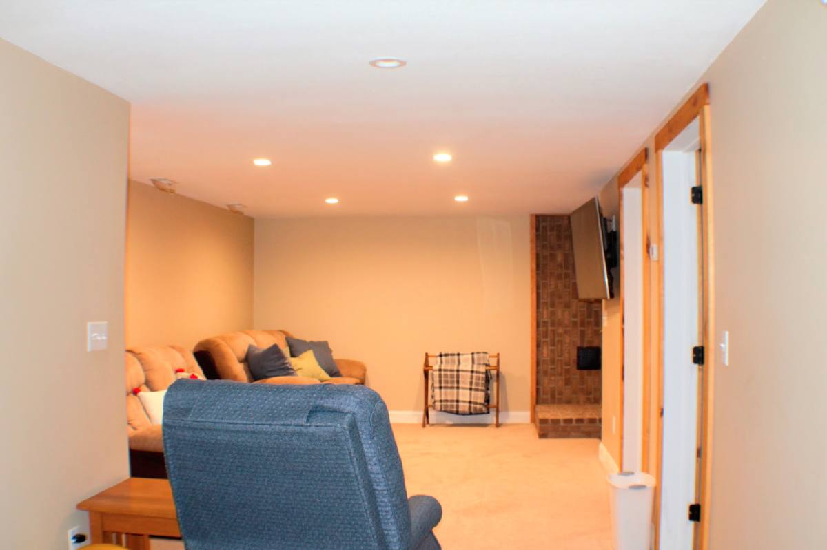 House for rent at 156 Walnut Heights Lane, Hendersonville, NC 28739