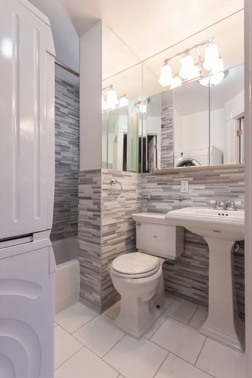 Apartment for rent at 279 E 10th St #4, New York, NY 10009