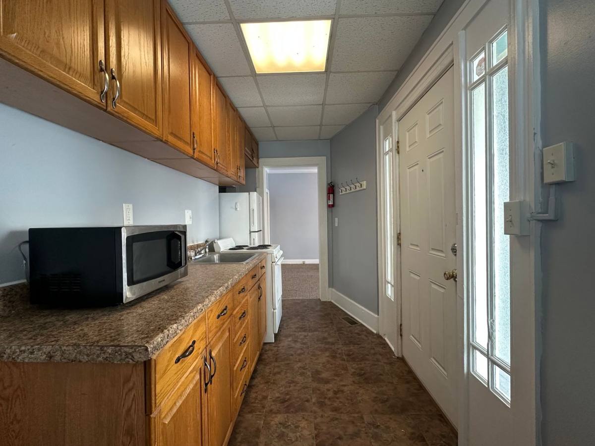 Apartment for rent at 417 W Cross St, Ypsilanti, MI 48197