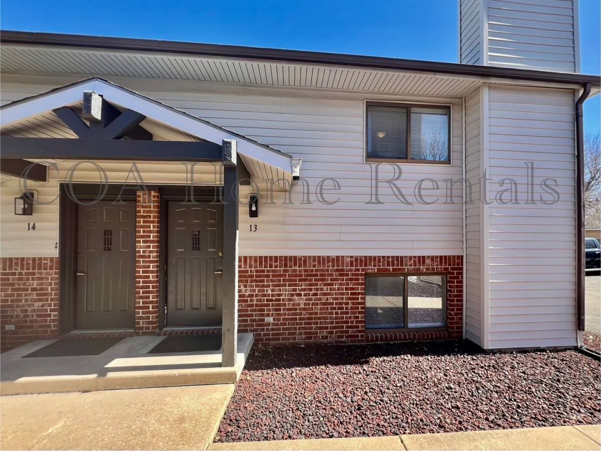 Townhouse for rent at 1315 N Sheridian, Wichita, KS 67203