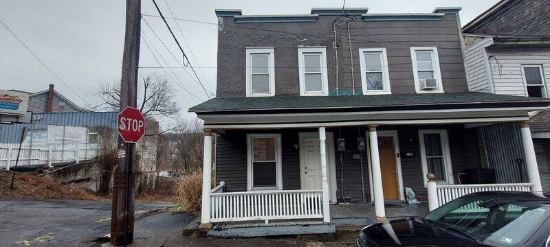 Apartment for rent at 726 E Commerce St, Shamokin, PA 17872