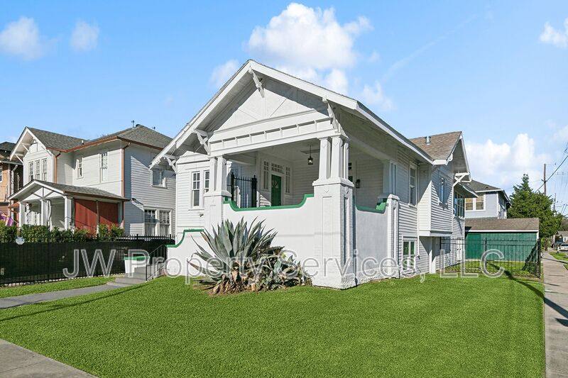 Apartment for rent at 2301 Peniston St #1 Primary, New Orleans, LA 70115
