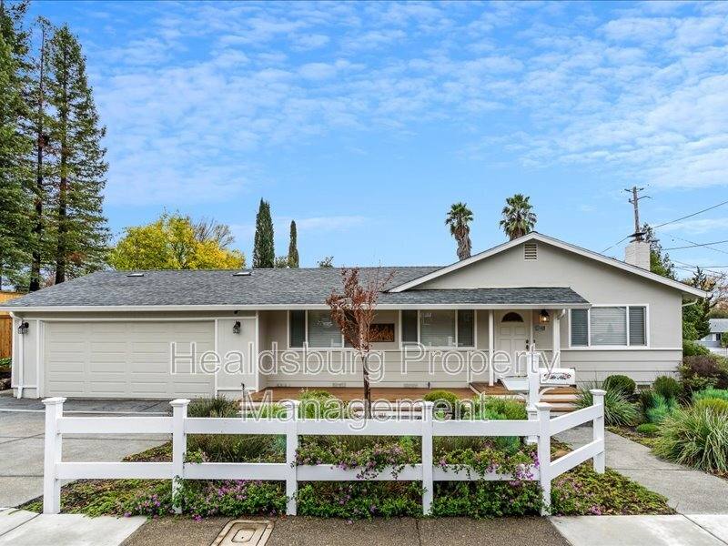 House for rent at 1540 Oakleaf Ave, Healdsburg, CA 95448