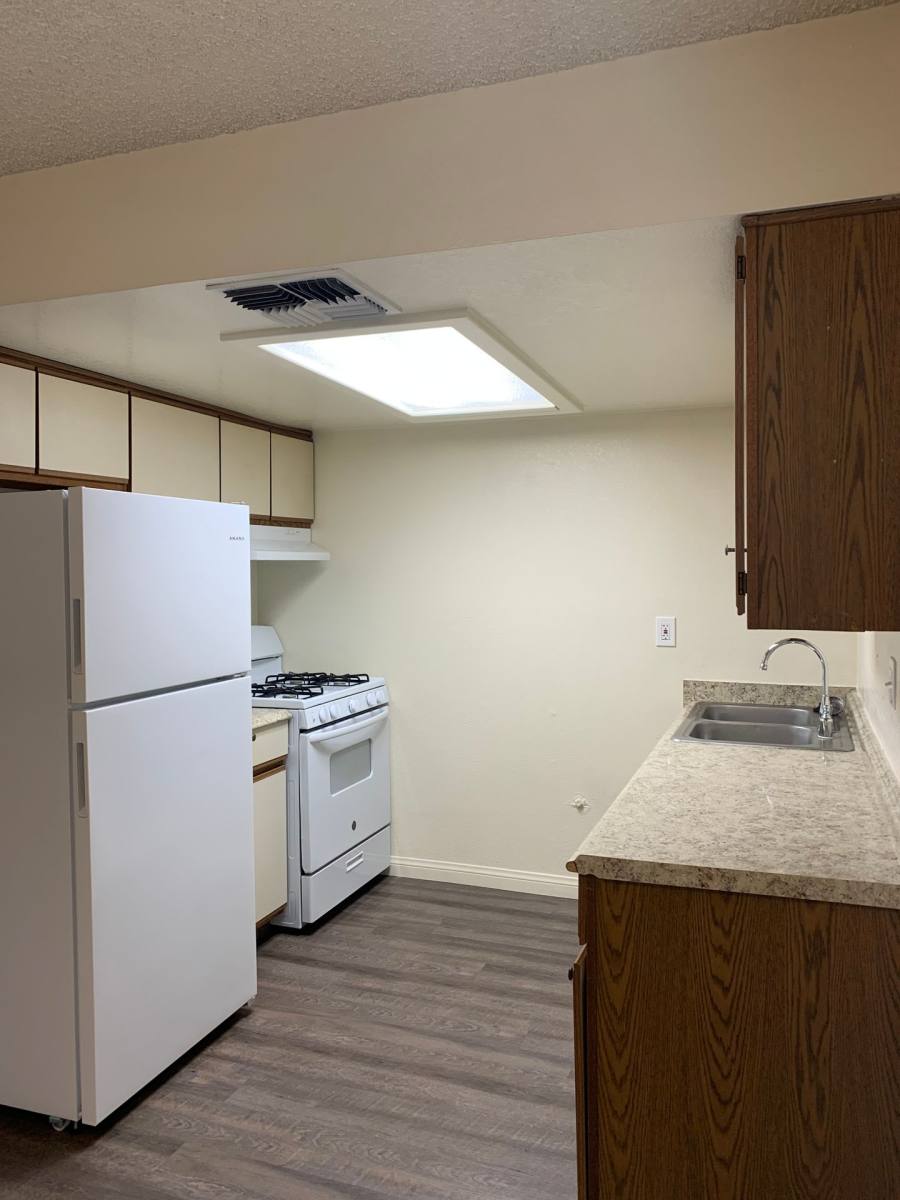 Apartment for rent at 2500 Dracena St, Bakersfield, CA 93304