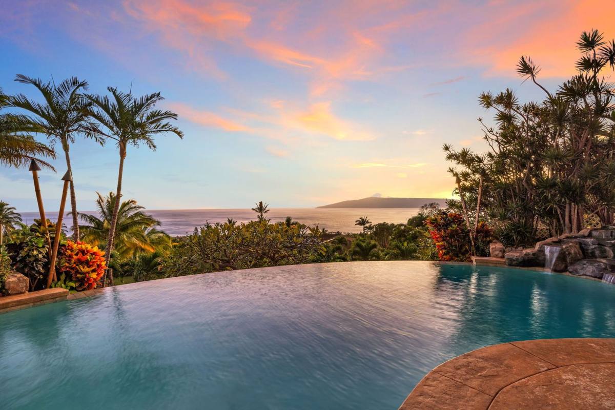 House for rent at 747 Kai Hele Ku St, Lahaina, HI 96761