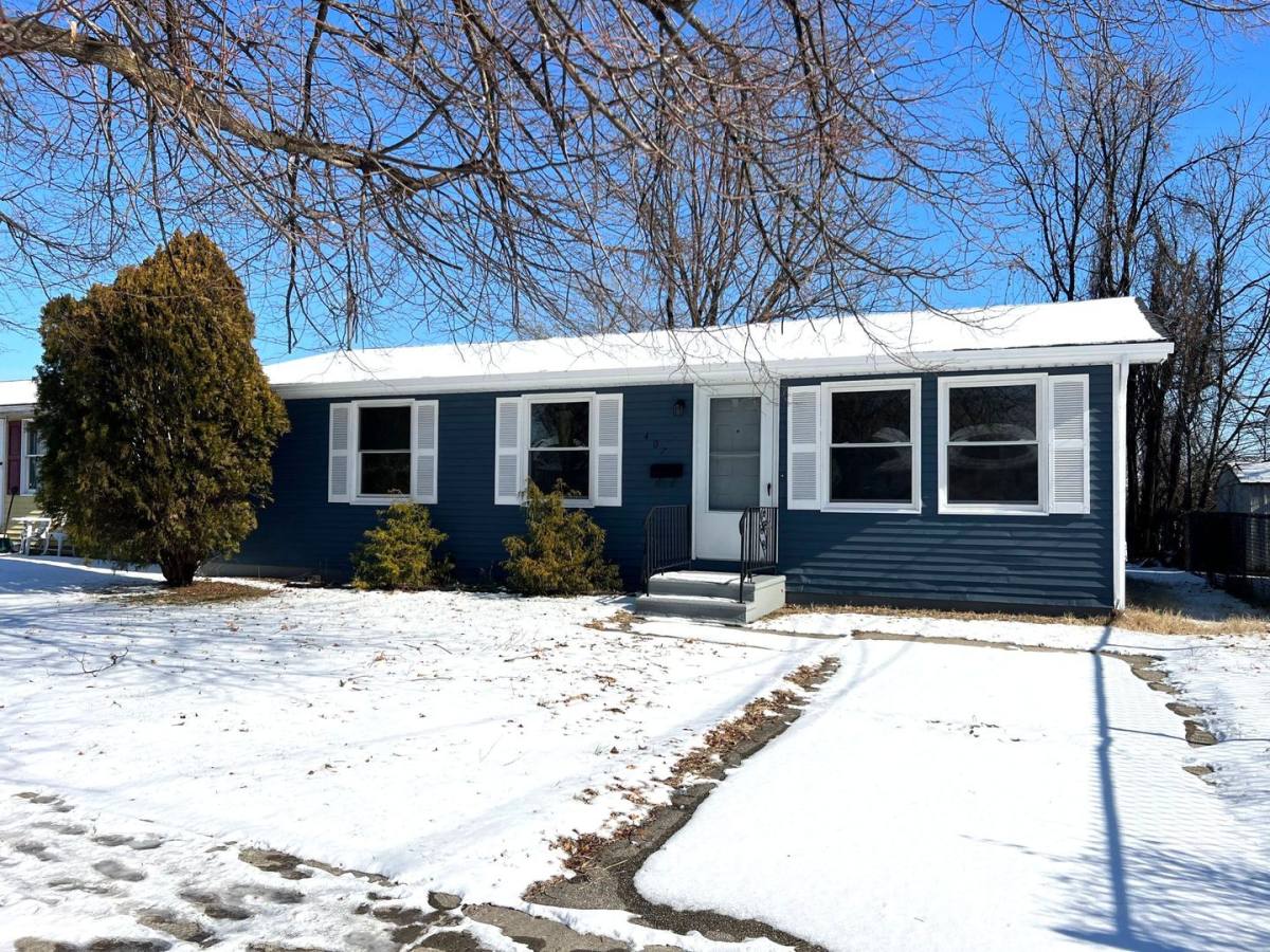 House for rent at 407 Earl St, Burlington, NJ 08016