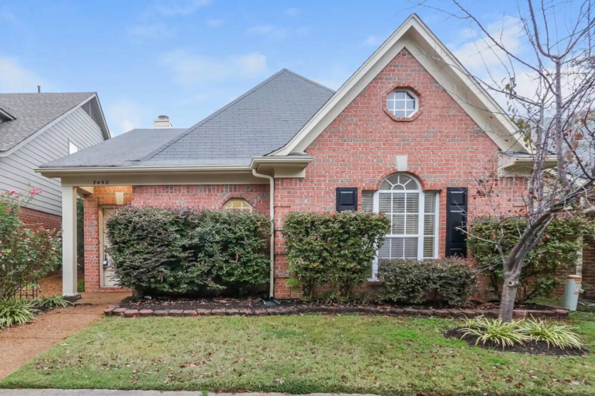 House for rent at 7452 Dal Whinnie Trail, Cordova, TN 38018