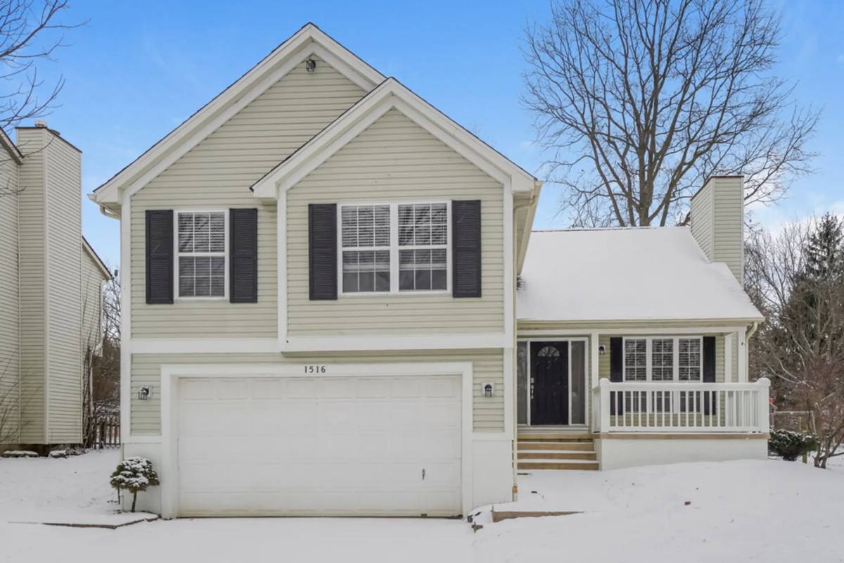 House for rent at 1516 Manor Dr, Columbus, OH 43232