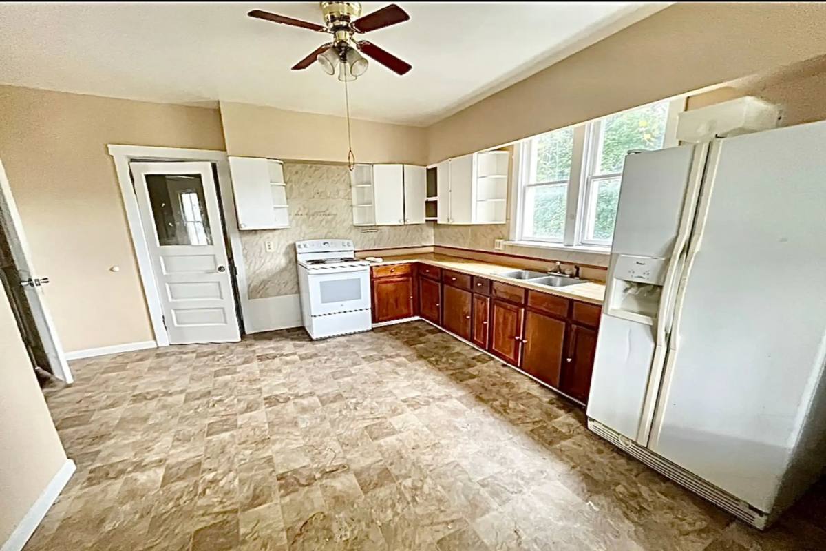 House for rent at 239 E High St, Bellefonte, PA 16823