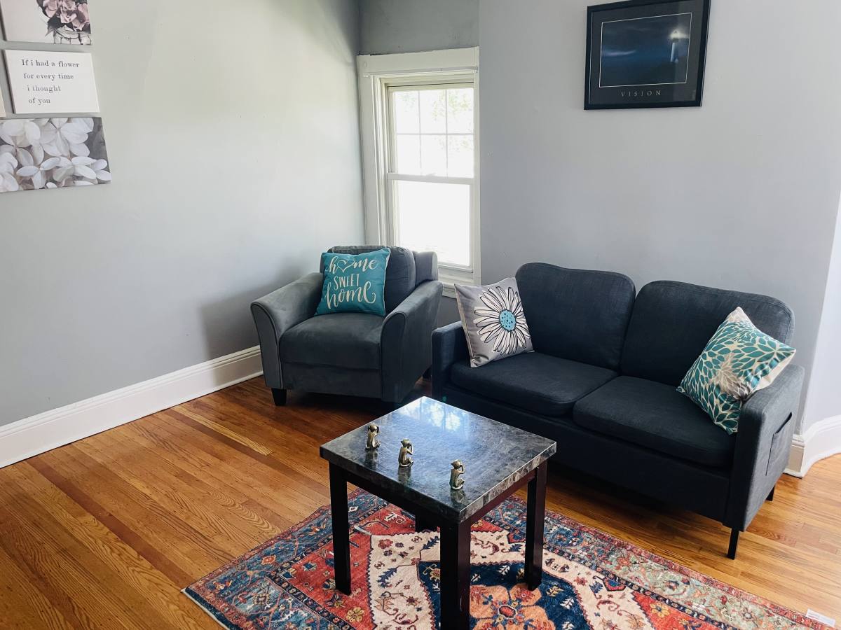 Apartment for rent at 7845 Montgomery Ave #6, Elkins Park, PA 19027