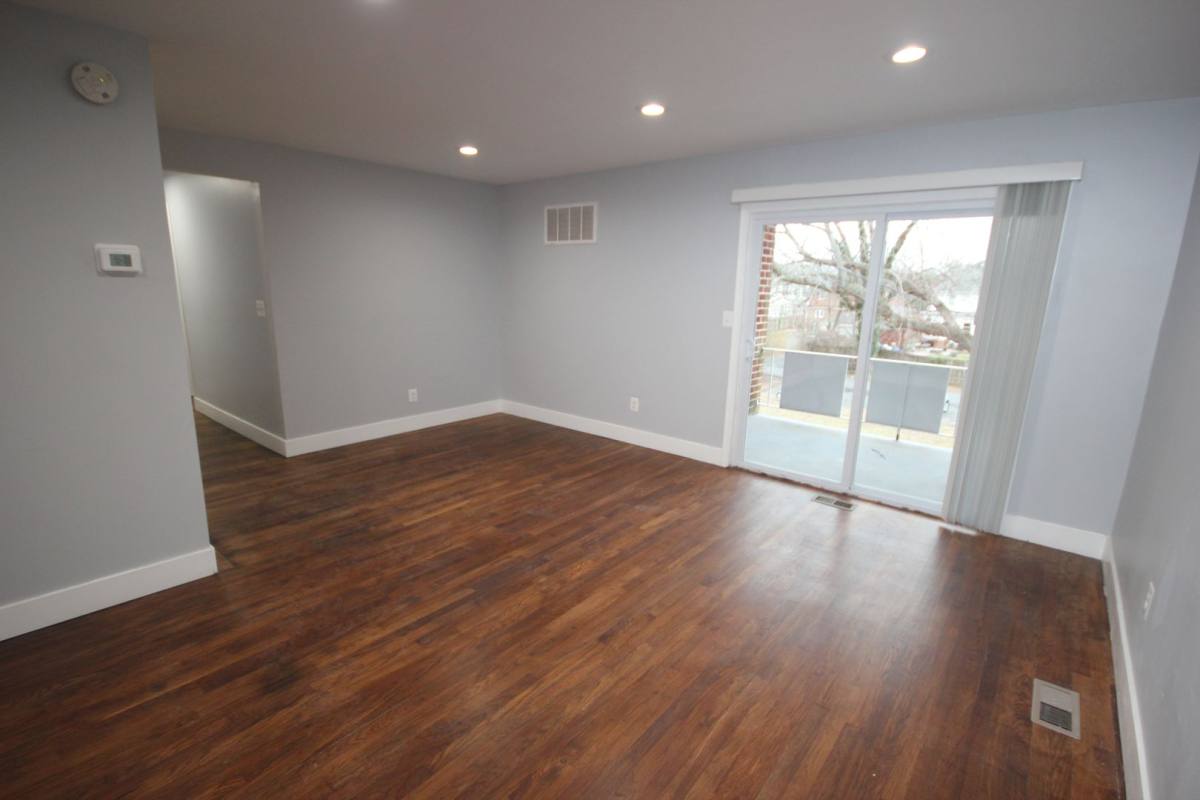 Apartment for rent at 114-118 S Parke St, Aberdeen, MD 21001
