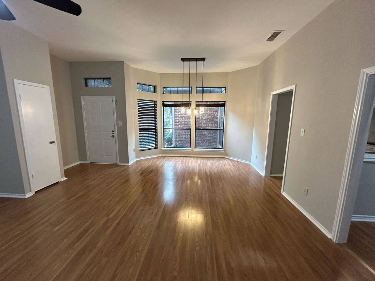 House for rent at 2512 Mallard Cove, Carrollton, TX 75006