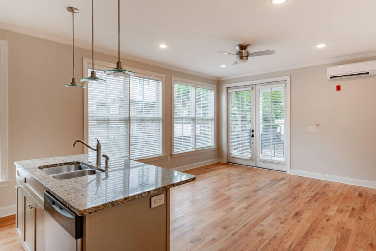 Apartment for rent at 192 Rutledge Ave, Charleston, SC 29403