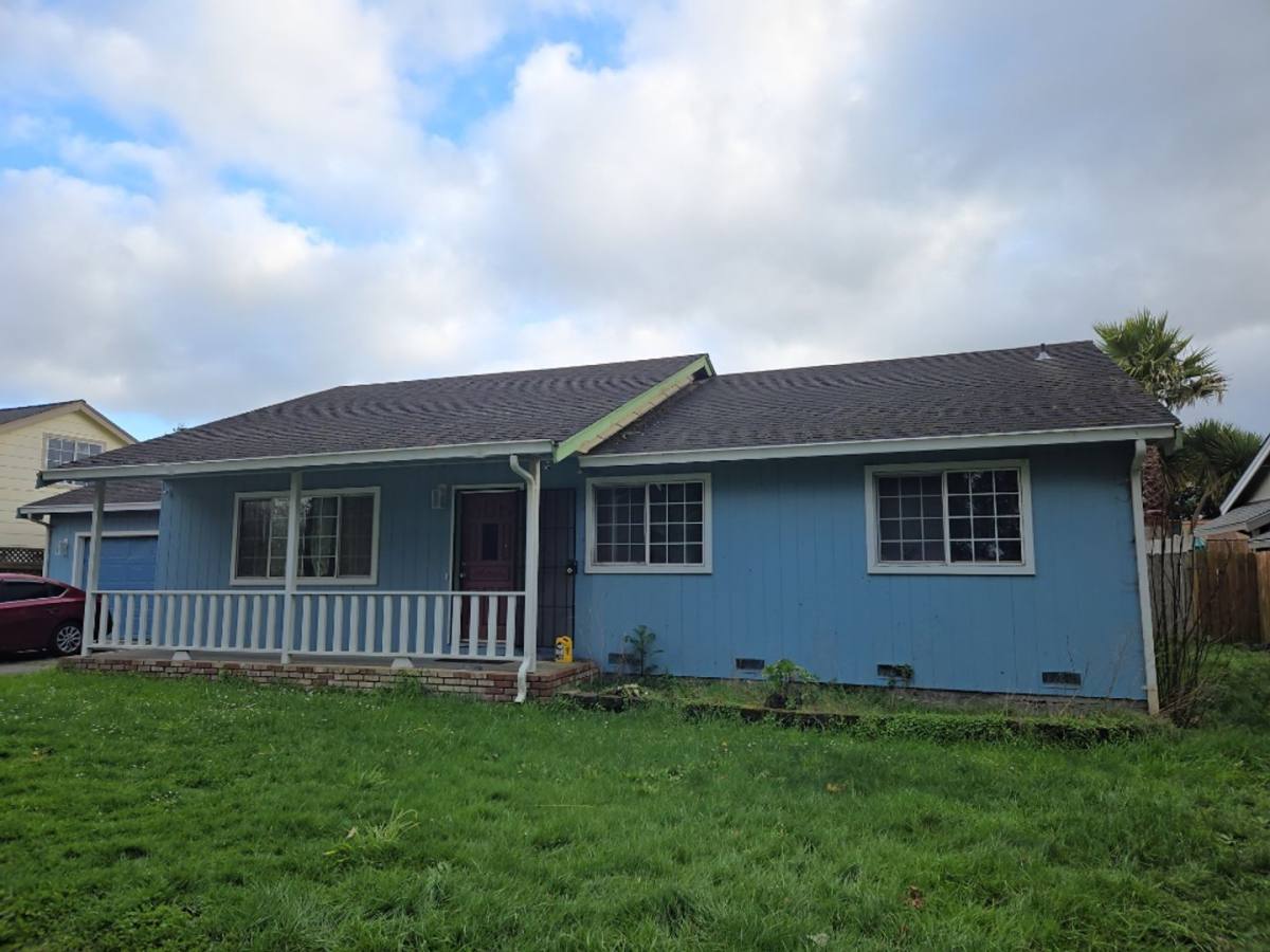Apartment for rent at 1836 Thelma, Fortuna, CA 95540