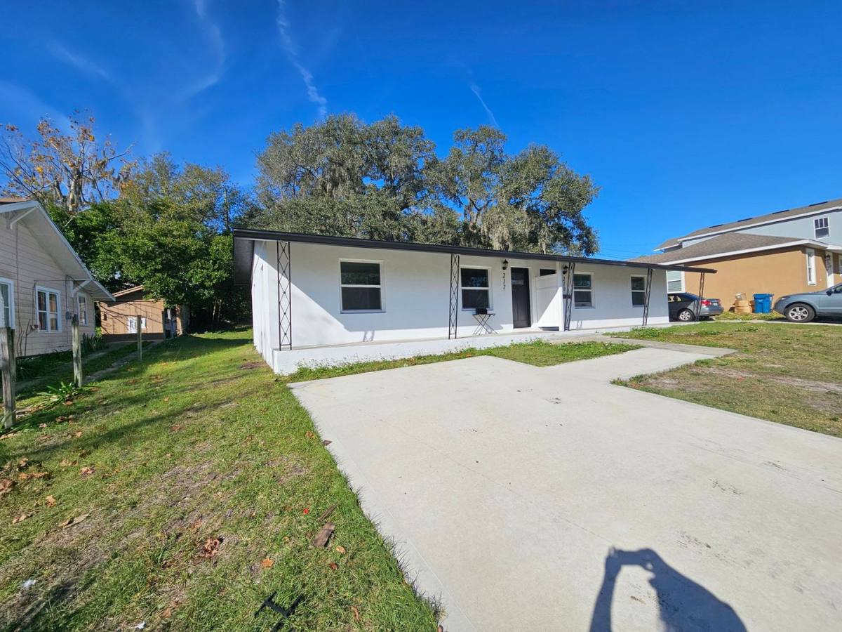 House for rent at 212 S 3rd St, Haines City, FL 33844