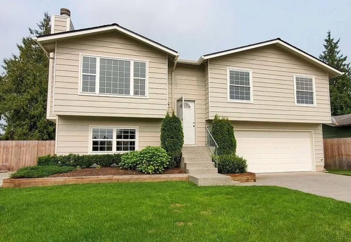 House for rent at 5327 85th Place NE, Marysville, WA 98270