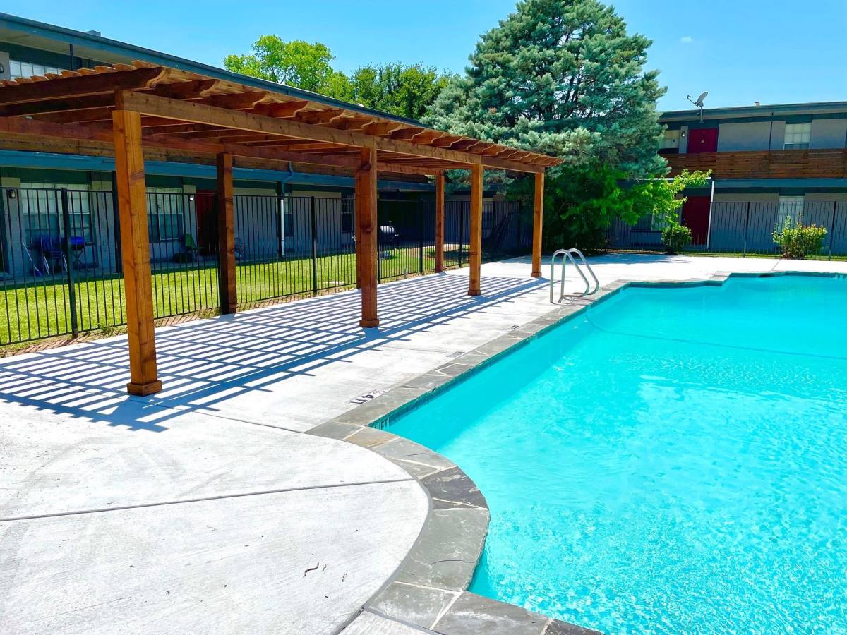 Apartment for rent at 2121 Handley Dr, Fort Worth, TX 76112