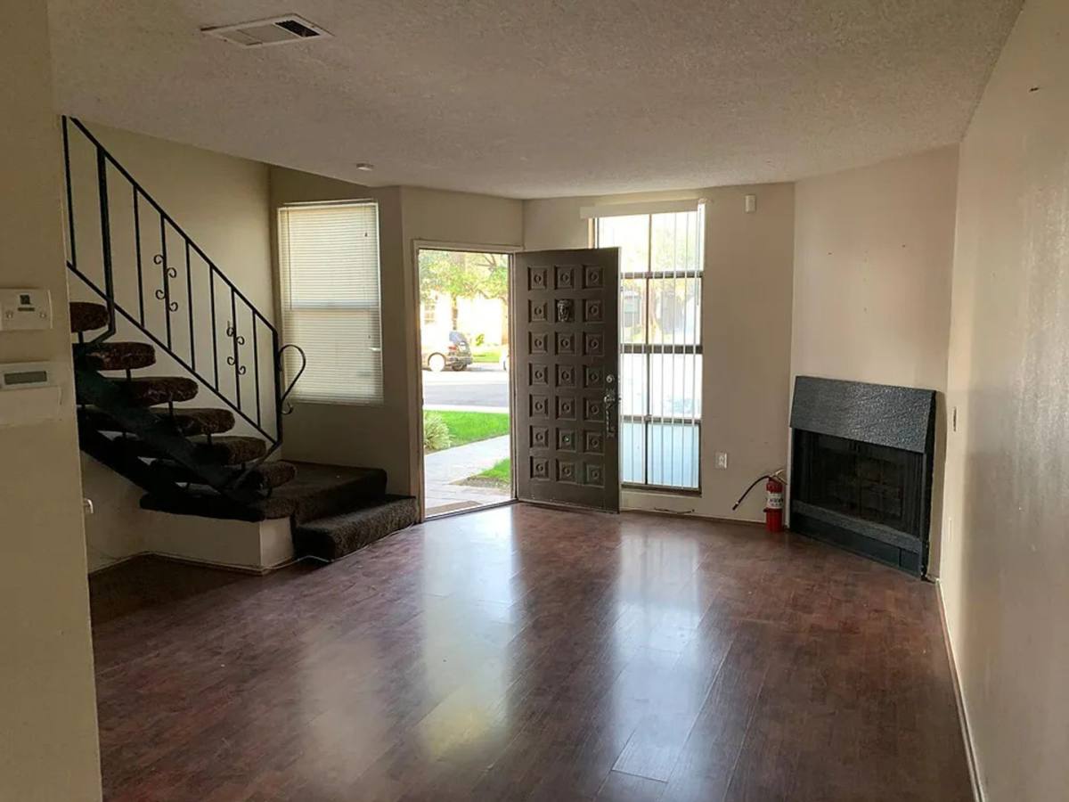 Apartment for rent at 1424 Everton Place, Riverside, CA 92507