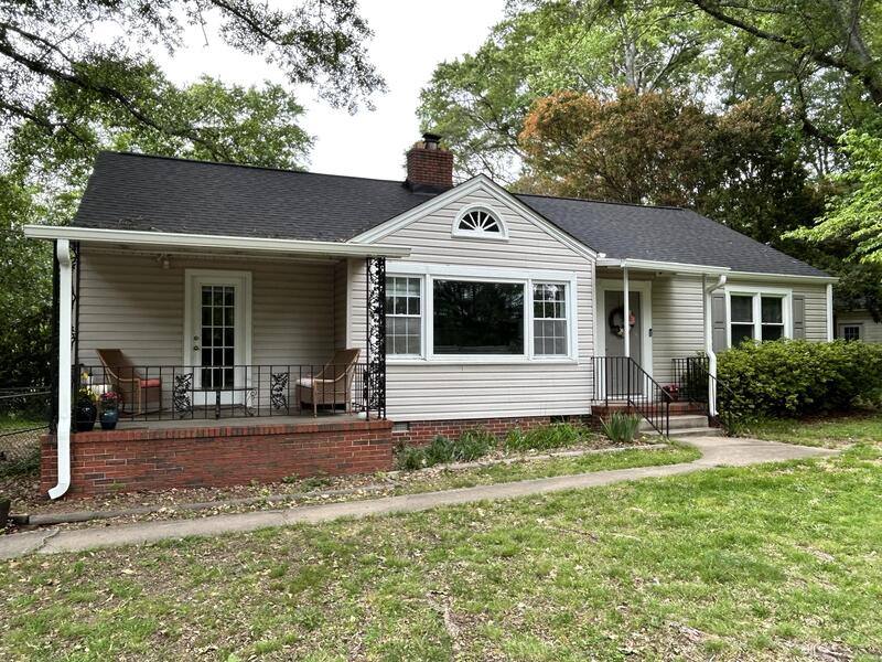 House for rent at 319 Clarendon Dr, Clemson, SC 29631