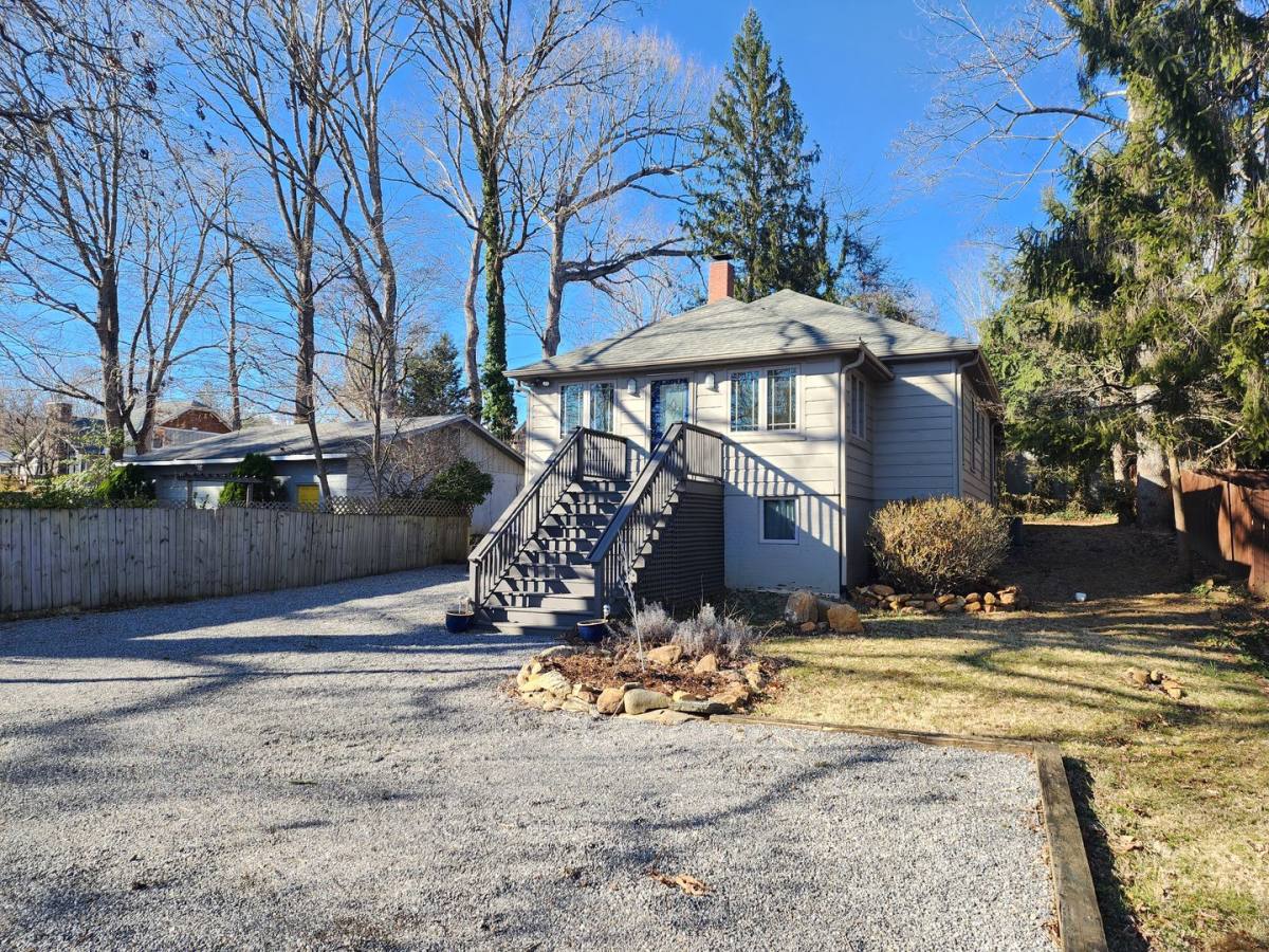 House for rent at 115 First St, Black Mountain, NC 28711