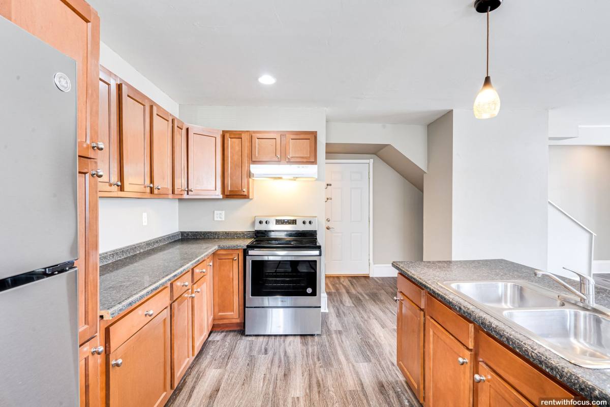 Apartment for rent at 436 Broad St, Menasha, WI 54952