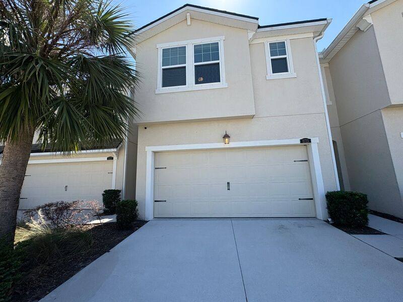 Townhouse for rent at 11725 Weathered Felling Dr, Riverview, FL 33569