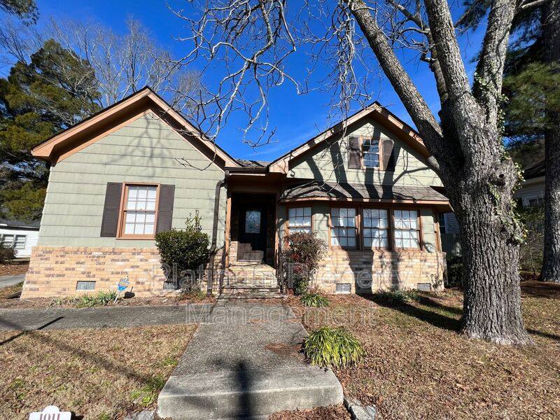 House for rent at 1011 Peek St NW, Conyers, GA 30012