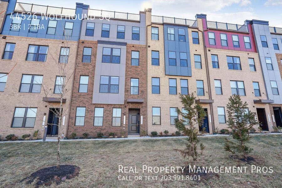 Condo for rent at 44526 Wolfhound Square, Ashburn, VA 20147
