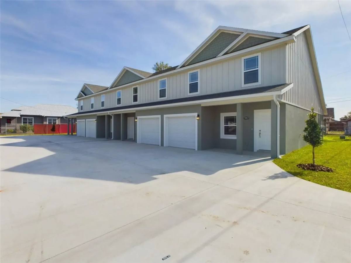 House for rent at 1217 E Main St, Bartow, FL 33830