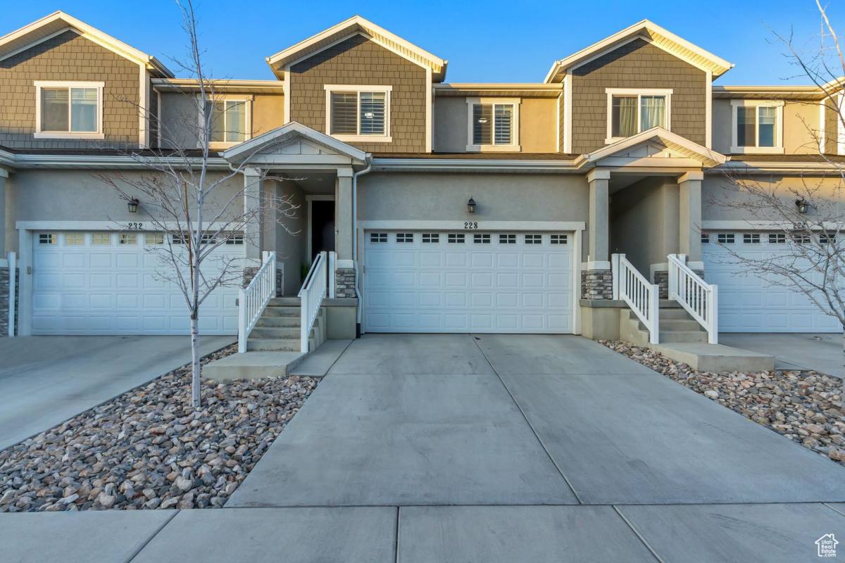 House for rent at 228 W Whitewater Dr, Vineyard, UT 84059