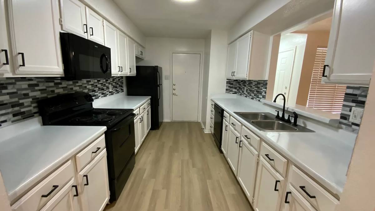 Condo for rent at 9609 Dalewood #B, Austin, TX 78729