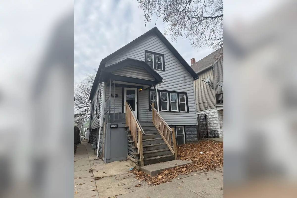 2429 S 9th St, Milwaukee, WI 53215