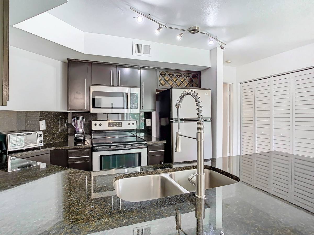Condo for rent at 7220 Westpointe Blvd #1412, Orlando, FL 32835