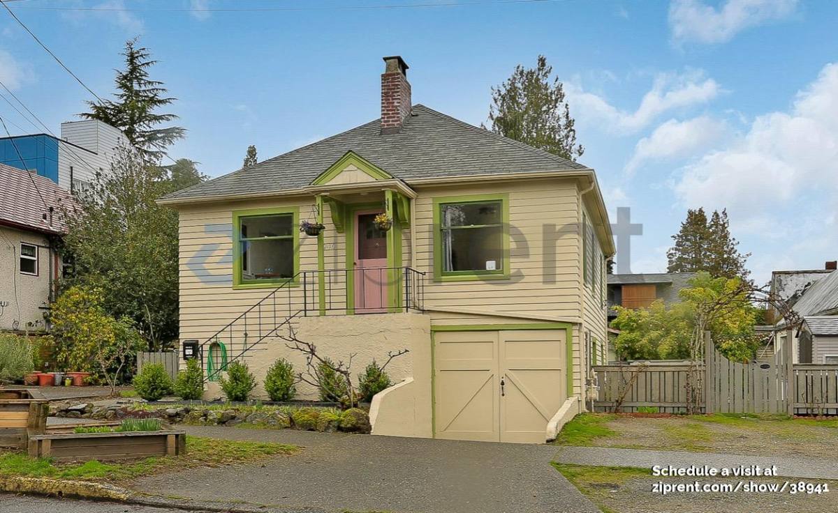 House for rent at 946 N 90th St #A, Seattle, WA 98103