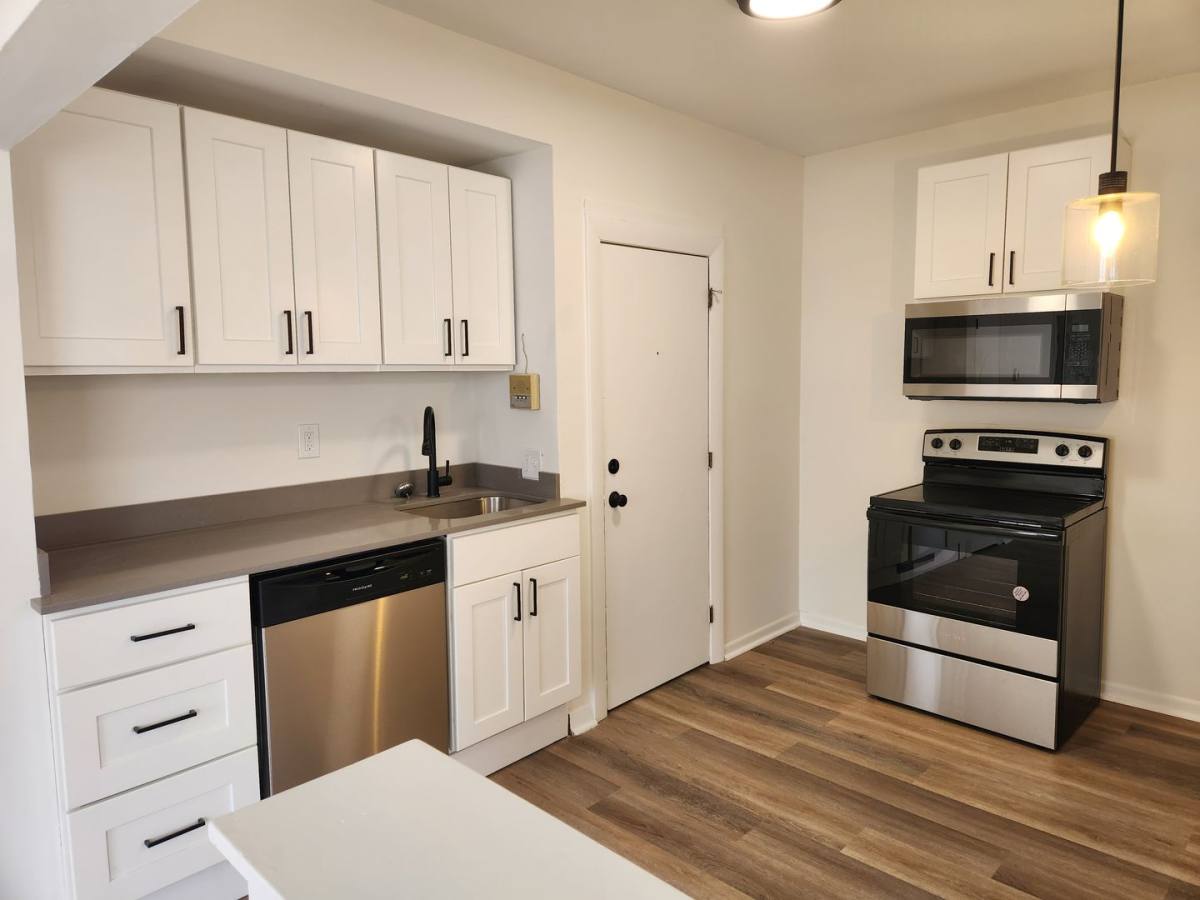 Condo for rent at 136 W Pearl St, Nashua, NH 03060
